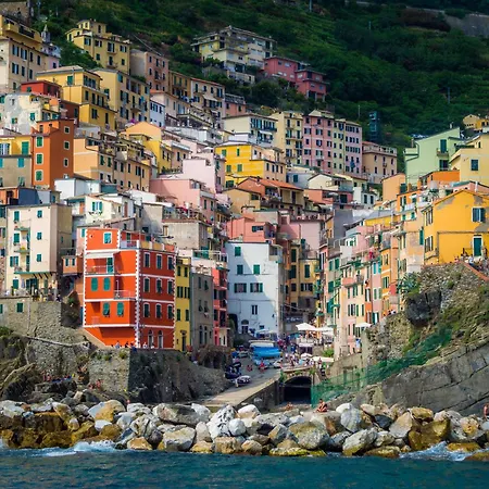 In Open24h Vernazza